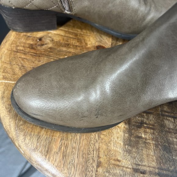 Liz Claiborne Posh Women's Dark Taupe Ankle Boots Size 9M - Picture 12 of 17